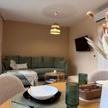 Waveapartment Βάρνα