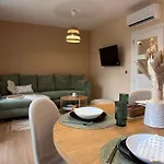 아파트 Waveapartment *